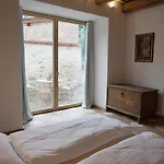 Apartmán Old Town Flat With Private Patio *