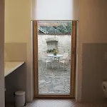 Old Town Flat With Private Patio Apartmán *