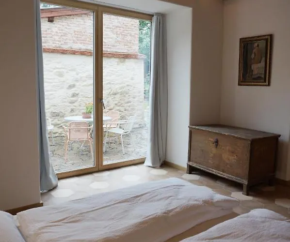 شقة Old Town Flat With Private Patio *